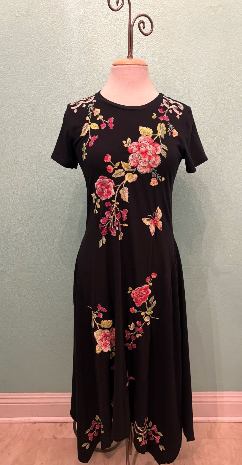 johnny was handkerchief knit dress Johnny Was Handkerchief Hem Knit Dress Women's Dress Black : XL