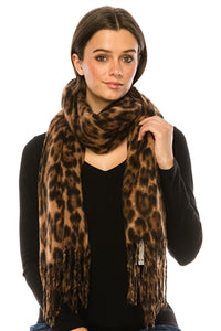 COZY LEOPARD SCARF