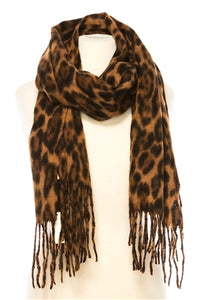 COZY LEOPARD SCARF