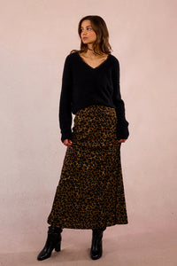 KNITTED V-NECK SWEATER W/LACE-BLACK-MOLLY BRACKEN