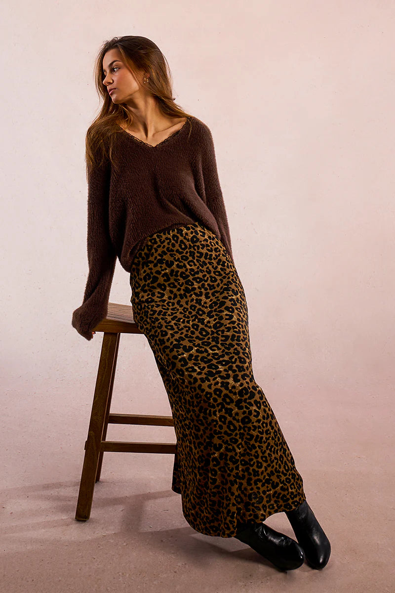 KNITTED V-NECK SWEATER W/LACE-CHOCOLATE-MOLLY BRACKEN