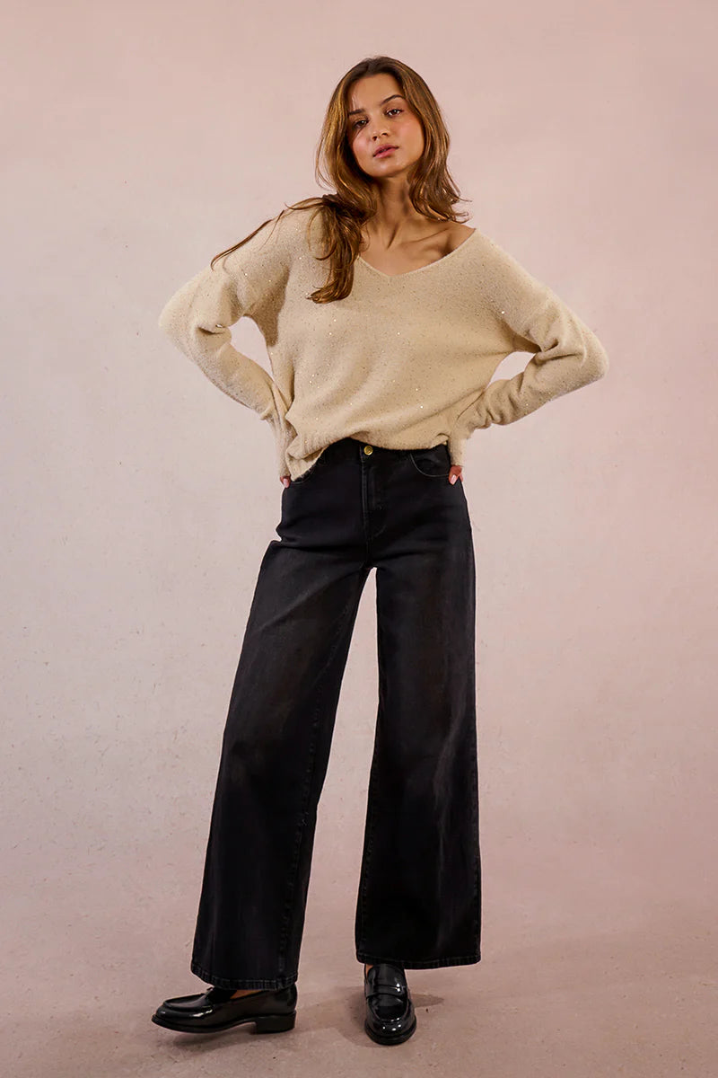 LADIES V-NECK KNITTED SWEATER-CREAM-MOLLY BRACKEN