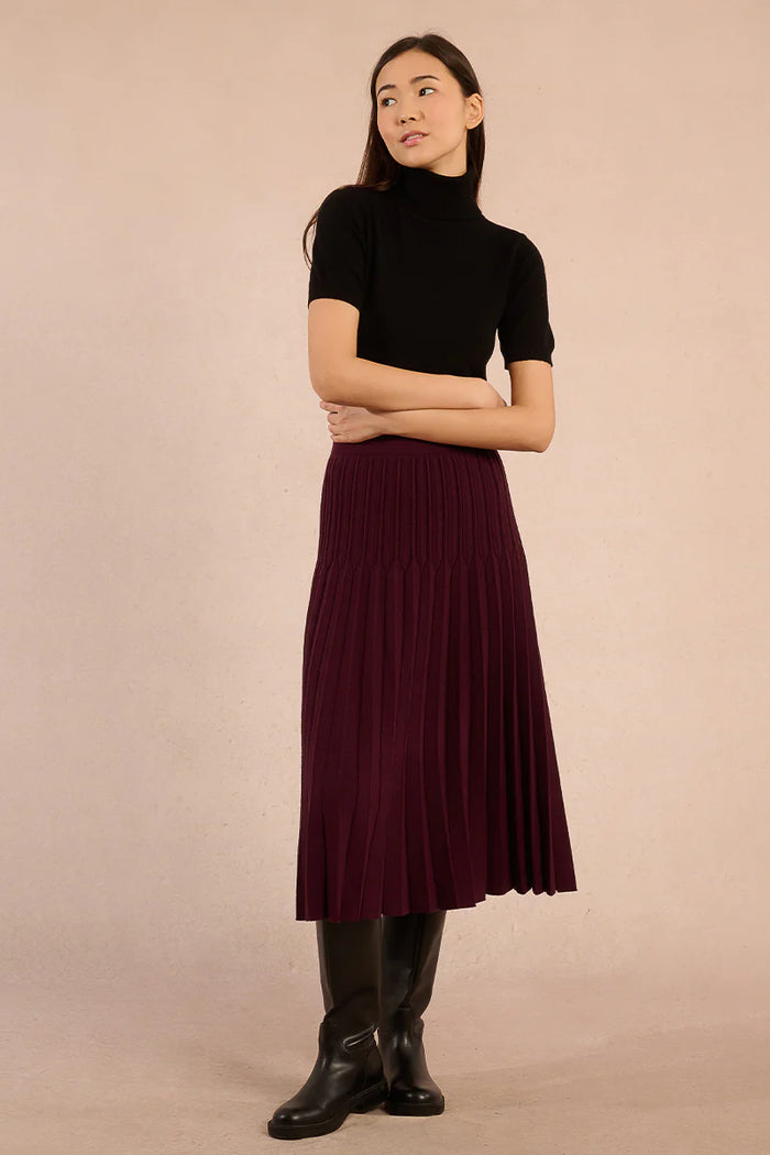 LADIES KNITTED PLEAT SKIRT-DARK RED-MOLLY BRACKEN