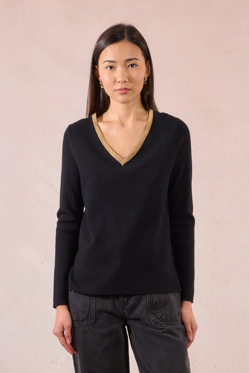 KNIT V-NECK SWEATER WITH GOLD DETAIL-OFF WHITE-MOLLY BRACKEN
