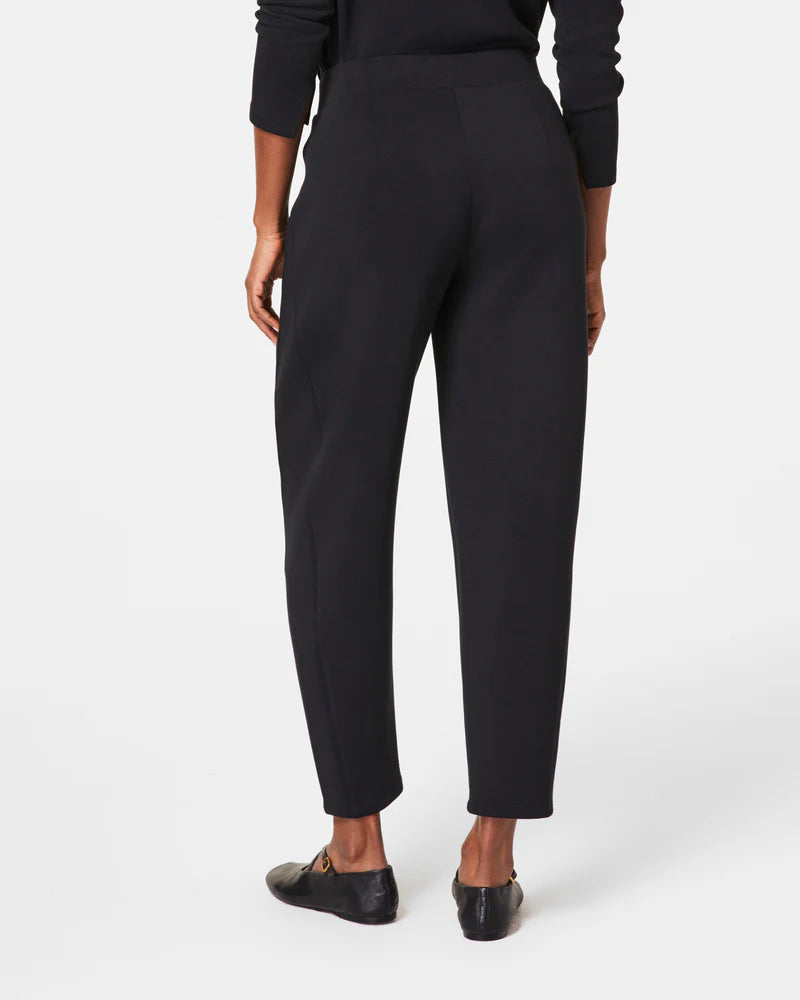 AIR ESSENTIALS BARREL PANT-VERY BLACK-SPANX