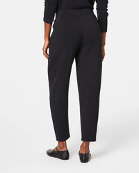 AIR ESSENTIALS BARREL PANT-VERY BLACK-SPANX