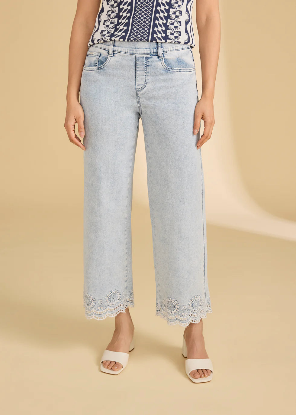 EMBROIDERED PULL ON WIDE LEG-FDJ FRENCH DRESSING