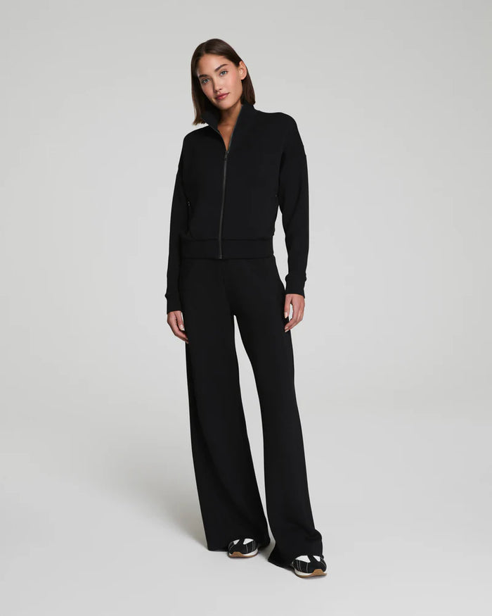 AIR ESSENTIALS TRACK JACKET-VERY BLACK-SPANX