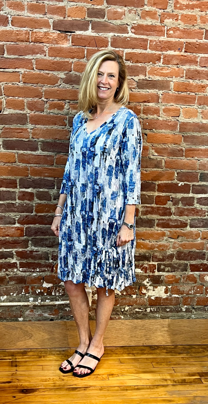 3/4 SLEEVE V-NECK CRINKLE DRESS-BLUE-SHANA