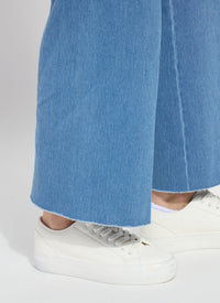 ERIN HI WAIST WIDE LEG DENIM-BLEACHED BLUE-LYSSE