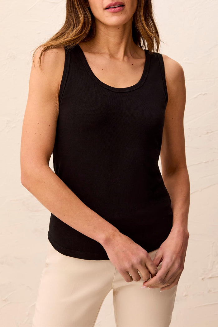 ESSENTIALS BASIC SCOOP TANK-BLACK-TRIBAL