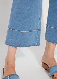 MARGO HI WAIST WIDE CROP DENIM-BLEACHED BLUE-LYSSE