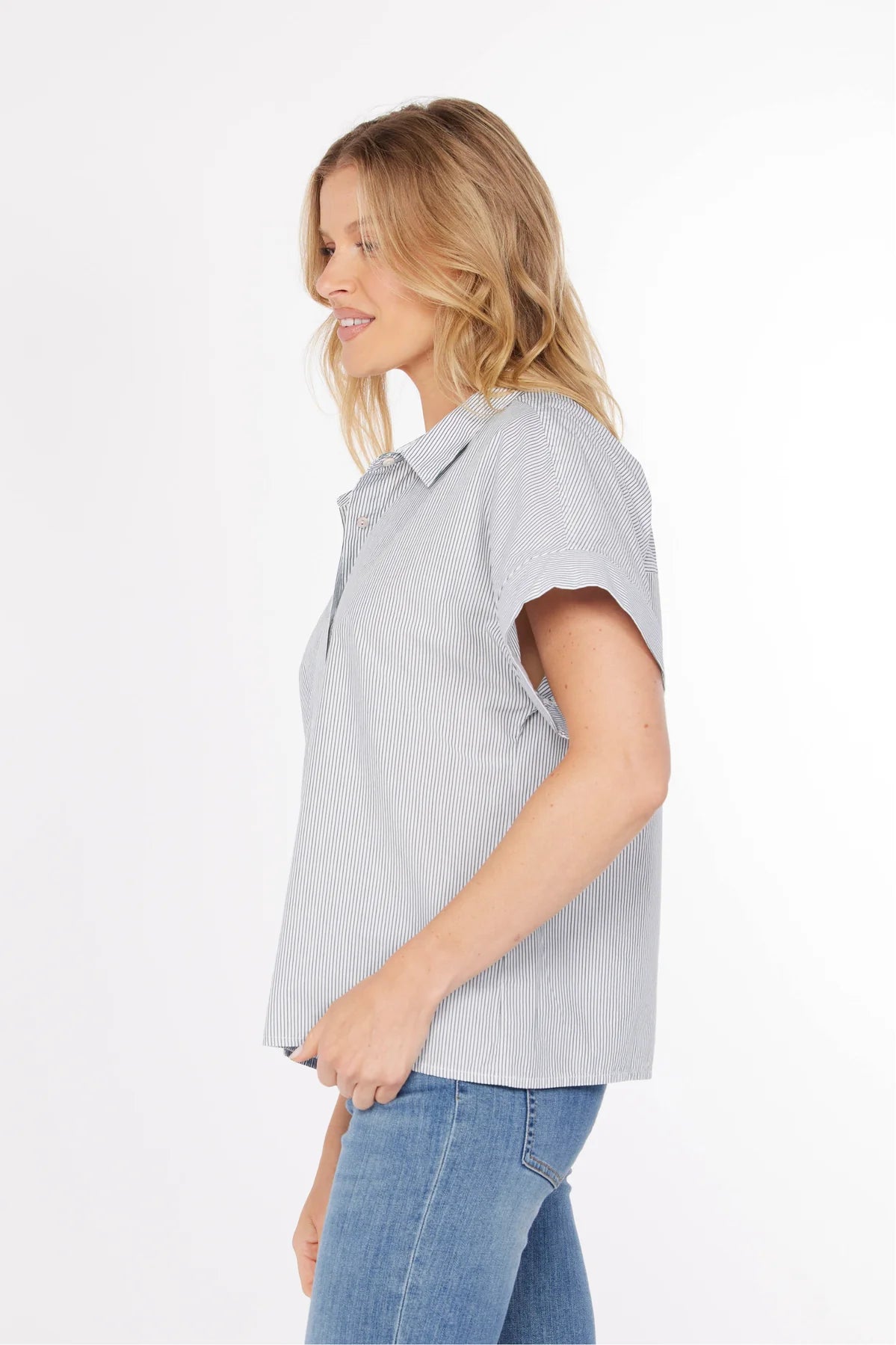 HALF SLEEVE BUTTON FRONT TOP-WHITE/DENIM STRIPE-MODODOC