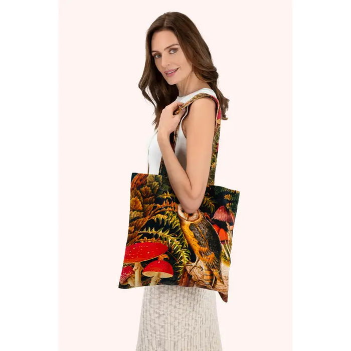 WILD WOODLAND OWL-VELVET TOTE BAG-POWDER