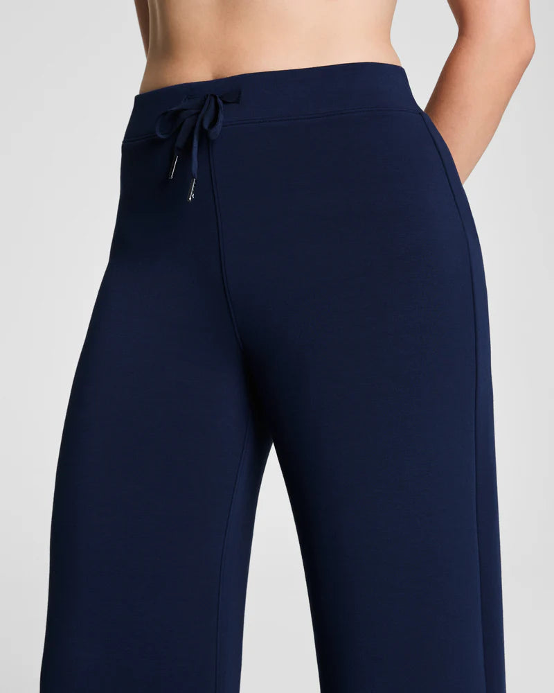 AIR ESSENTIALS WIDE LEG PANT-TIMELESS NAVY-SPANX