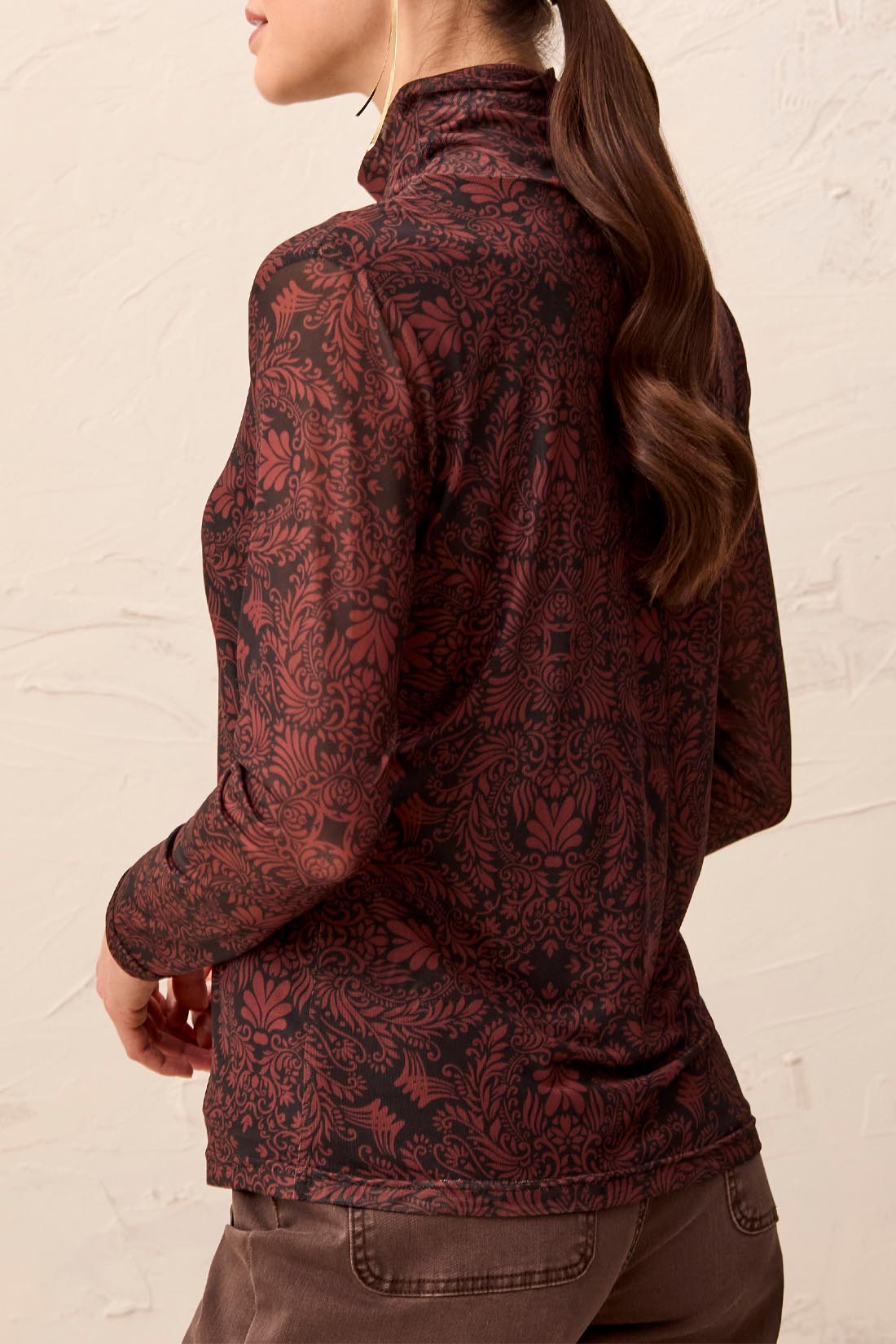 MESH TURTLENECK-RUSTIC BROWN-TRIBAL