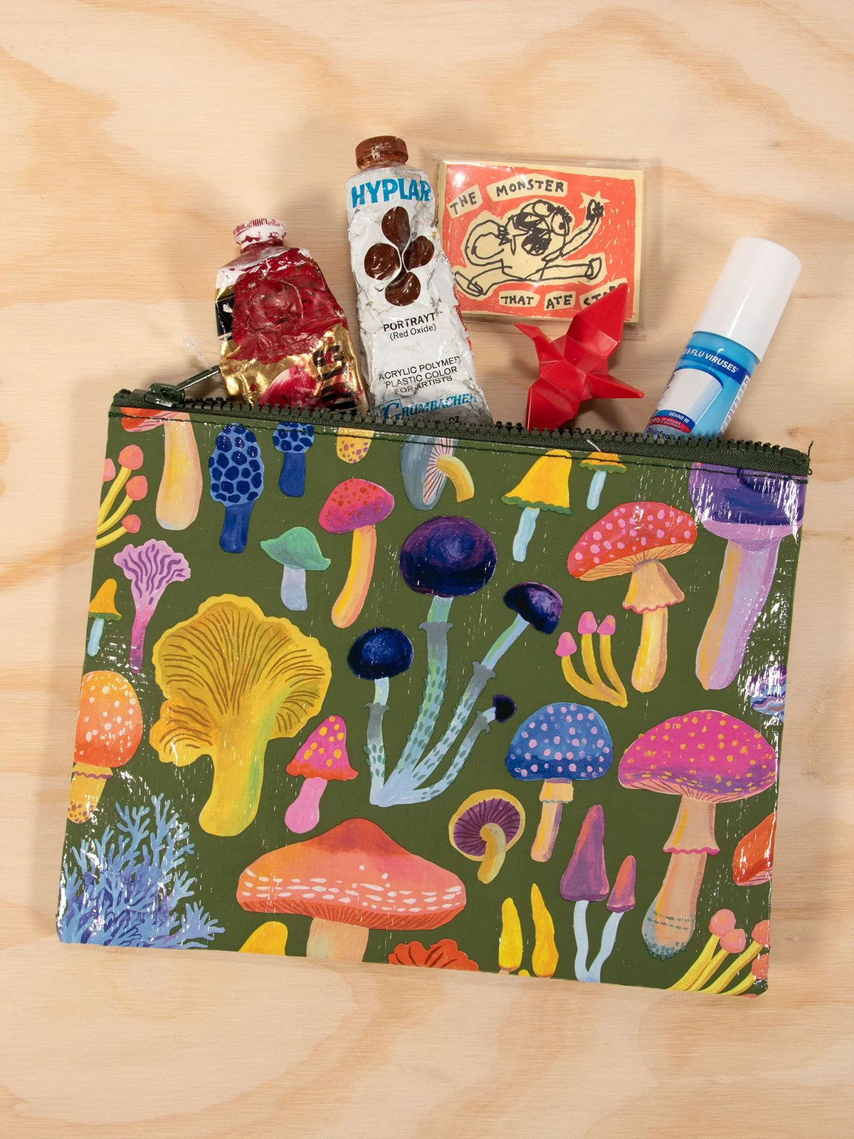 MUSHROOMS ZIPPER POUCH - BLUE Q