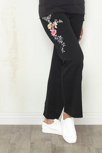 FRENCH TERRY WIDE LEG W/EMBROIDERY-BLACK-PAPARAZZI