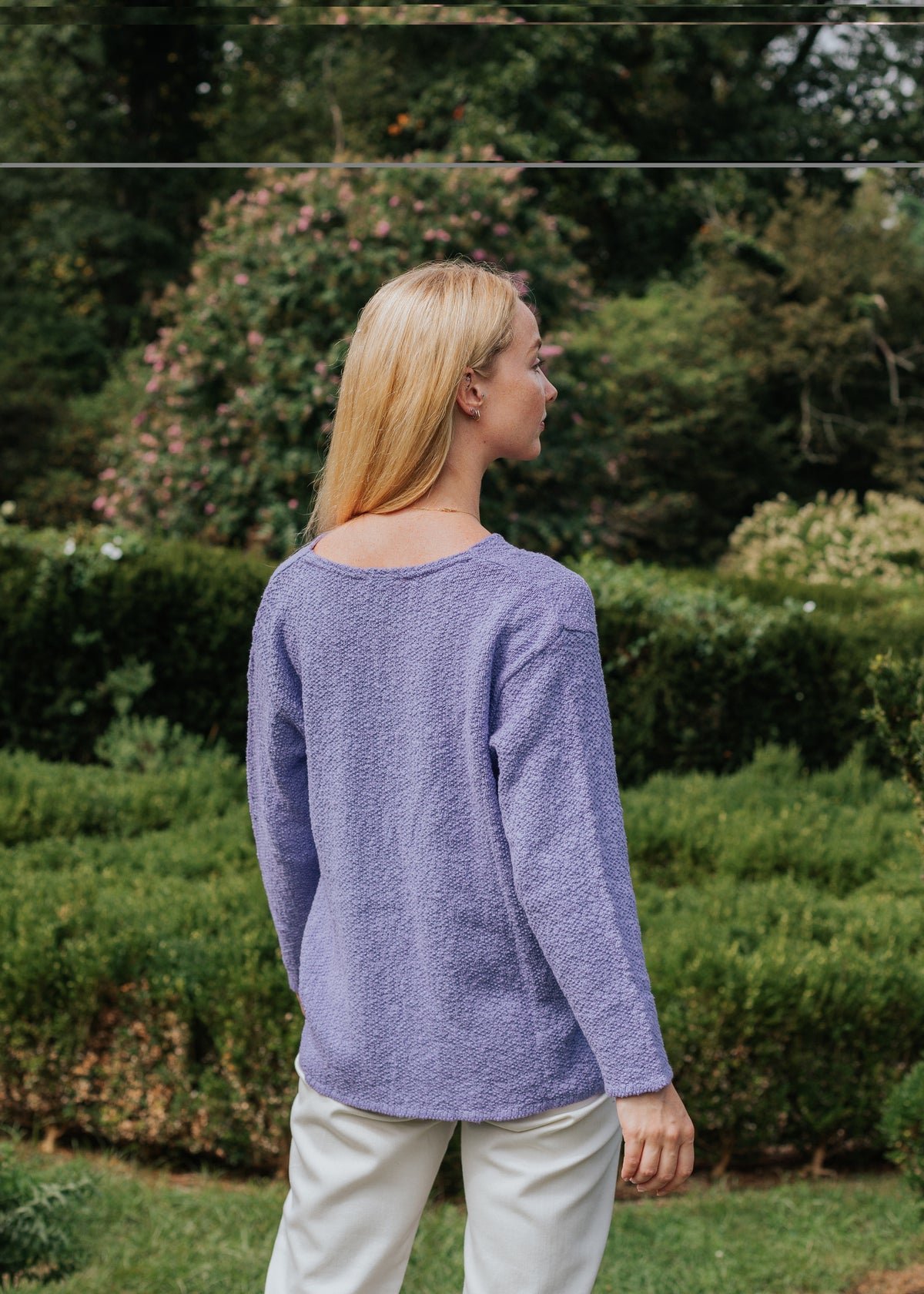 V-NECK SCRAMBLE KNIT 100% COTTON - AVALIN