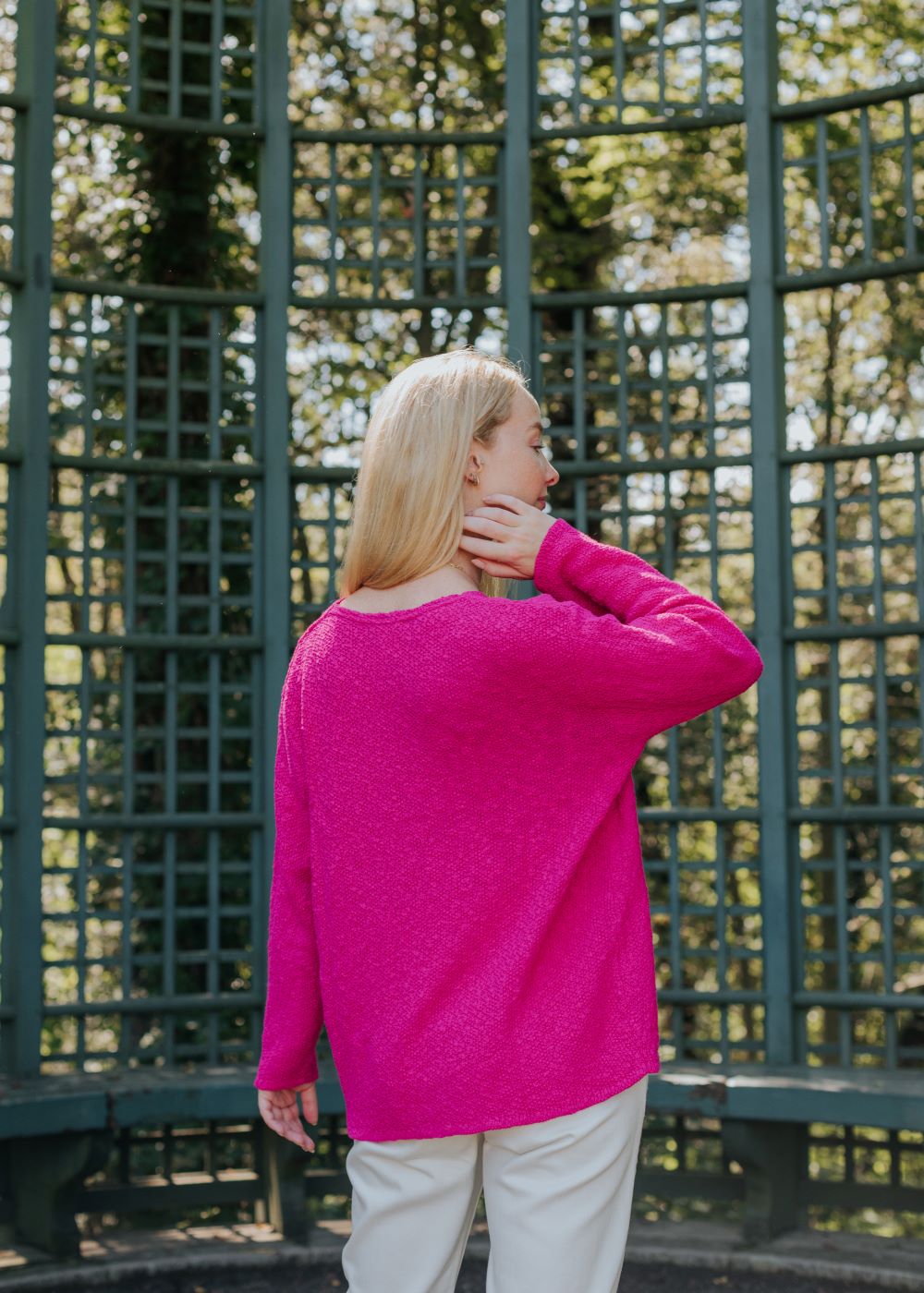 V-NECK SCRAMBLE KNIT 100% COTTON - AVALIN