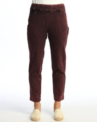 Front view of women's burgundy comfort ankle pants with pockets