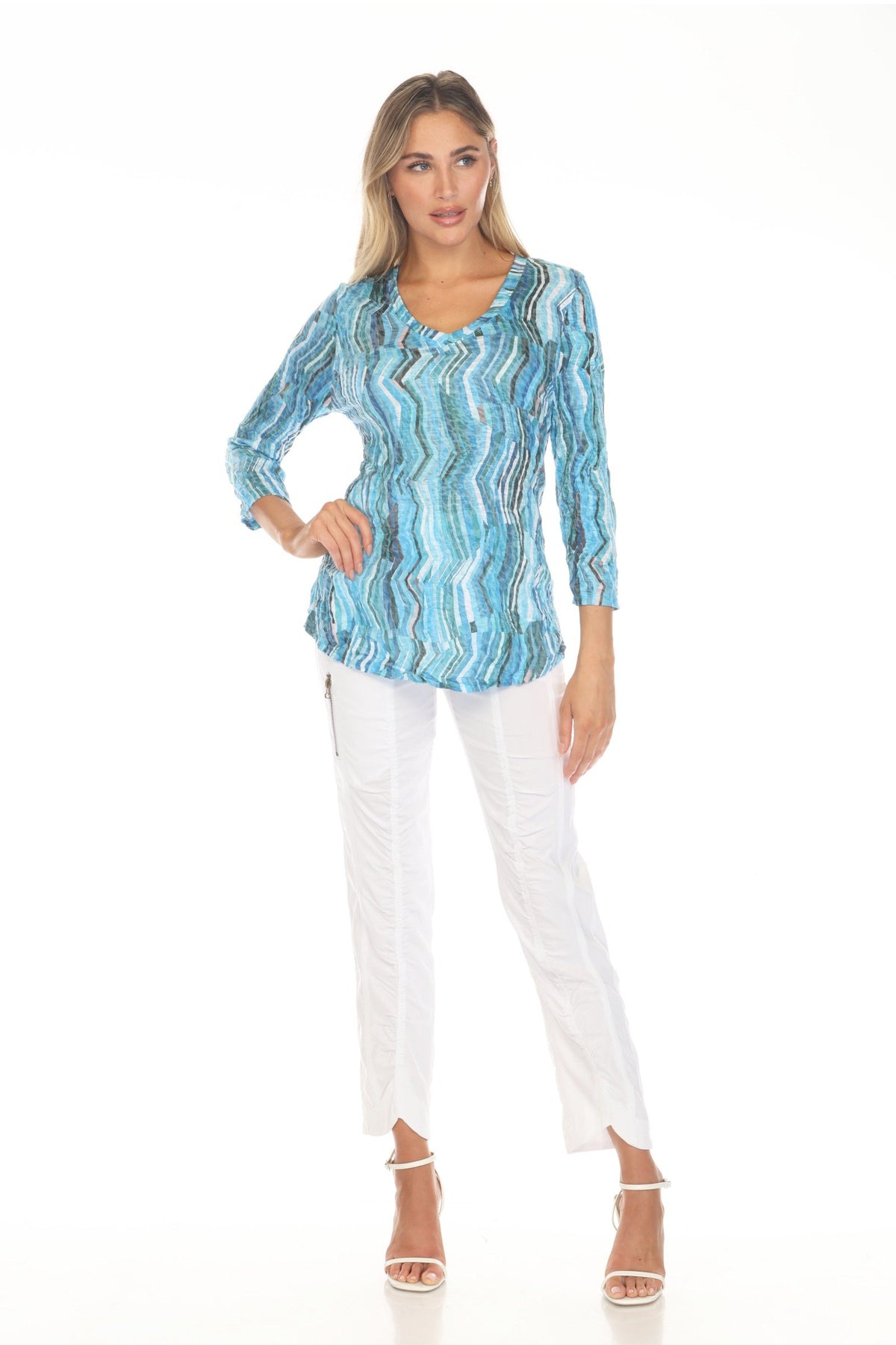AQUA STRATA V-NECK TOP-CARINE