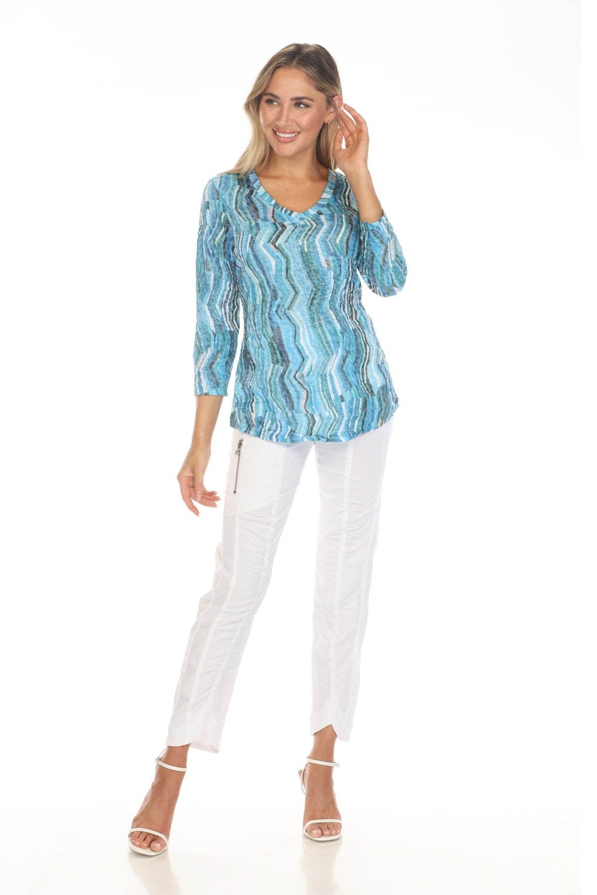 AQUA STRATA V-NECK TOP-CARINE