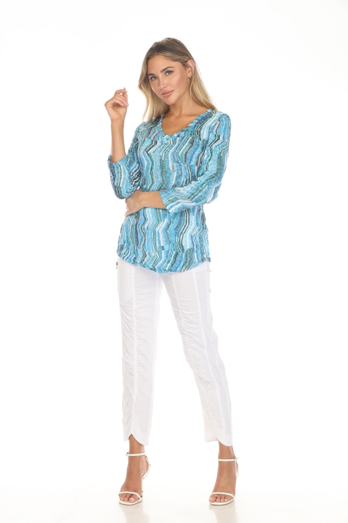 AQUA STRATA V-NECK TOP-CARINE