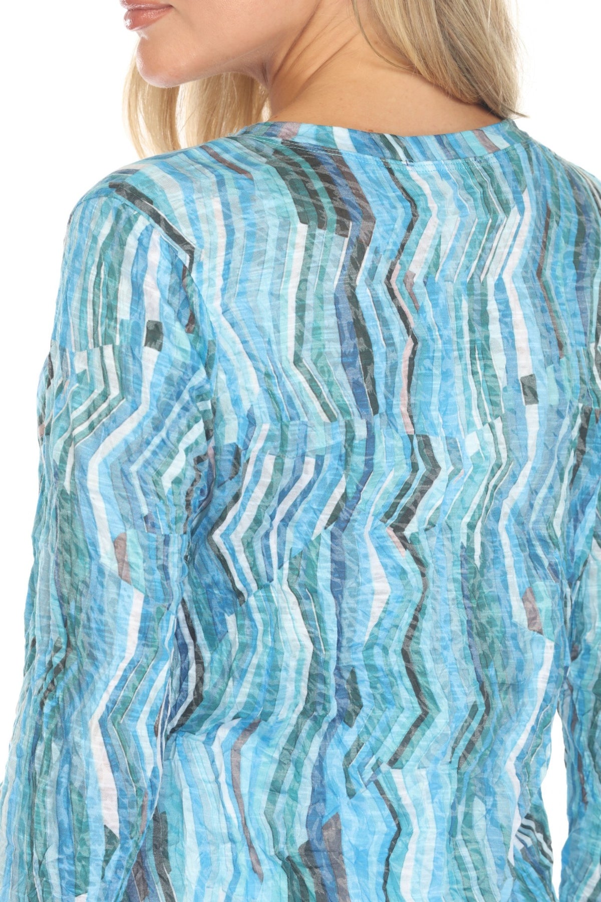 AQUA STRATA V-NECK TOP-CARINE