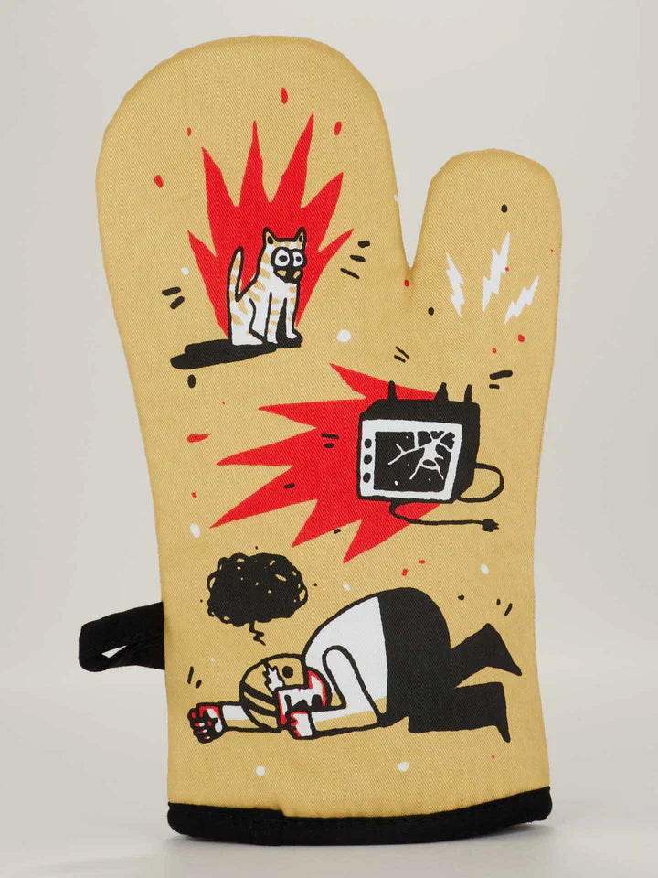 It’s a Great Day to Yell at Football Oven Mitt - Thumbnail 2
