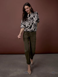 SMOOTH TWILL BARREL PANT-OLIVE-CHARLIE B