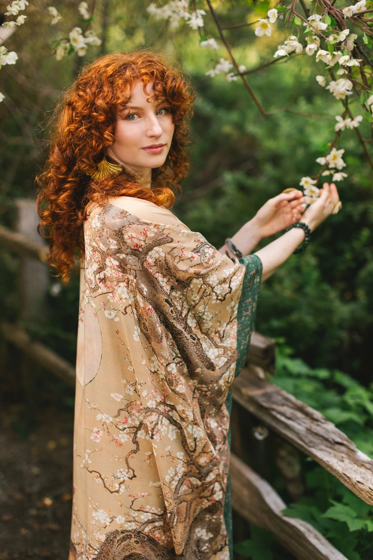 FABLE GODDESS STARDUSTER KIMONO-MARKET OF STARS