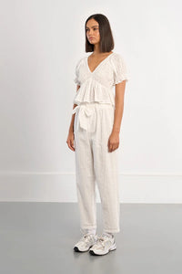EYELET V-NECK PUFF BLOUSE-WHITE-MOLLY BRACKEN