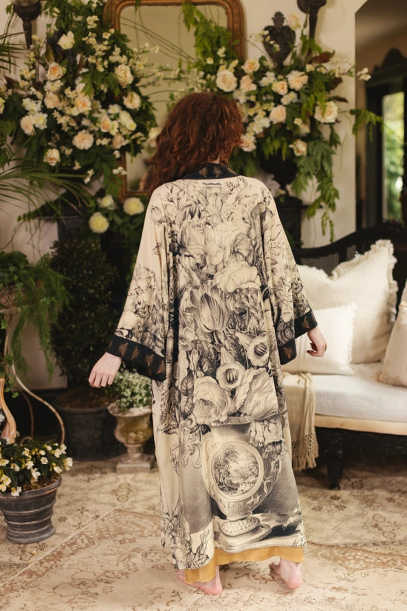 HONEY & THE MOON OPERA DUSTER KIMONO ROBE-MARKET OF STARS