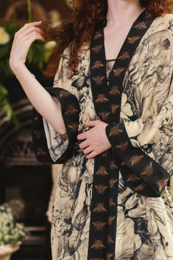 HONEY & THE MOON OPERA DUSTER KIMONO ROBE-MARKET OF STARS