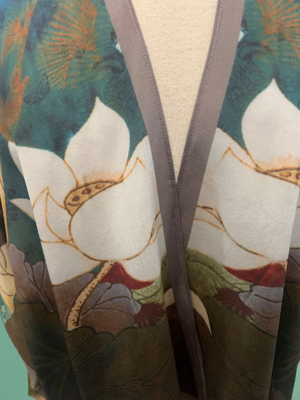 SILK KIMOMO JACKET-COCOON HOUSE