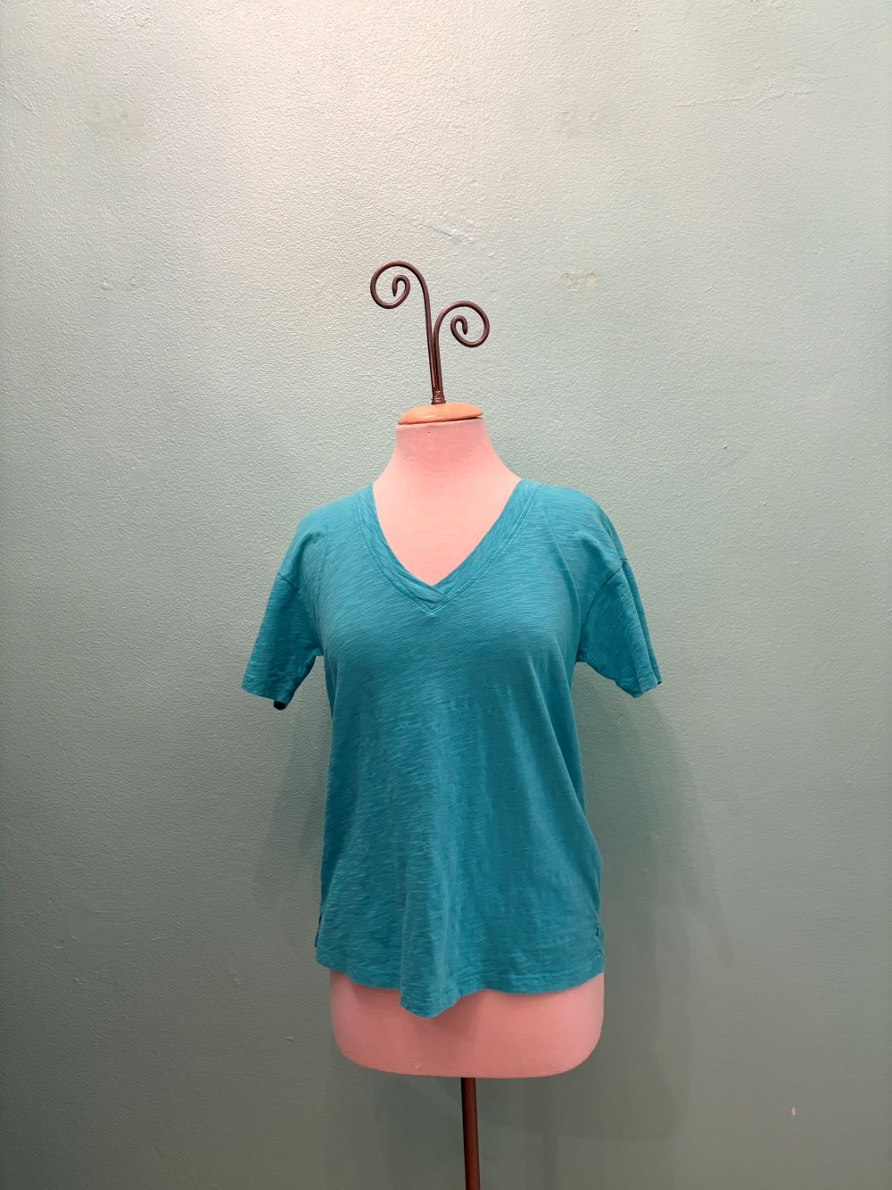 SHORT SLEEVE V-NECK BOXY TEE-BELIZE-MODODOC