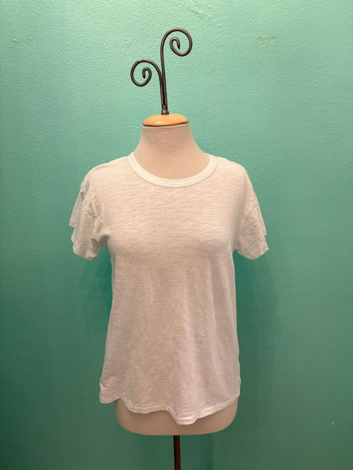 FAVORITE TEE-WHITE-MODODOC