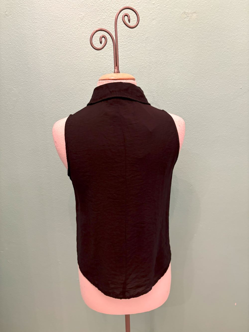 SLEEVELESS COLOR SHIRT PARACHUTE-BLACK-CUT LOOSE