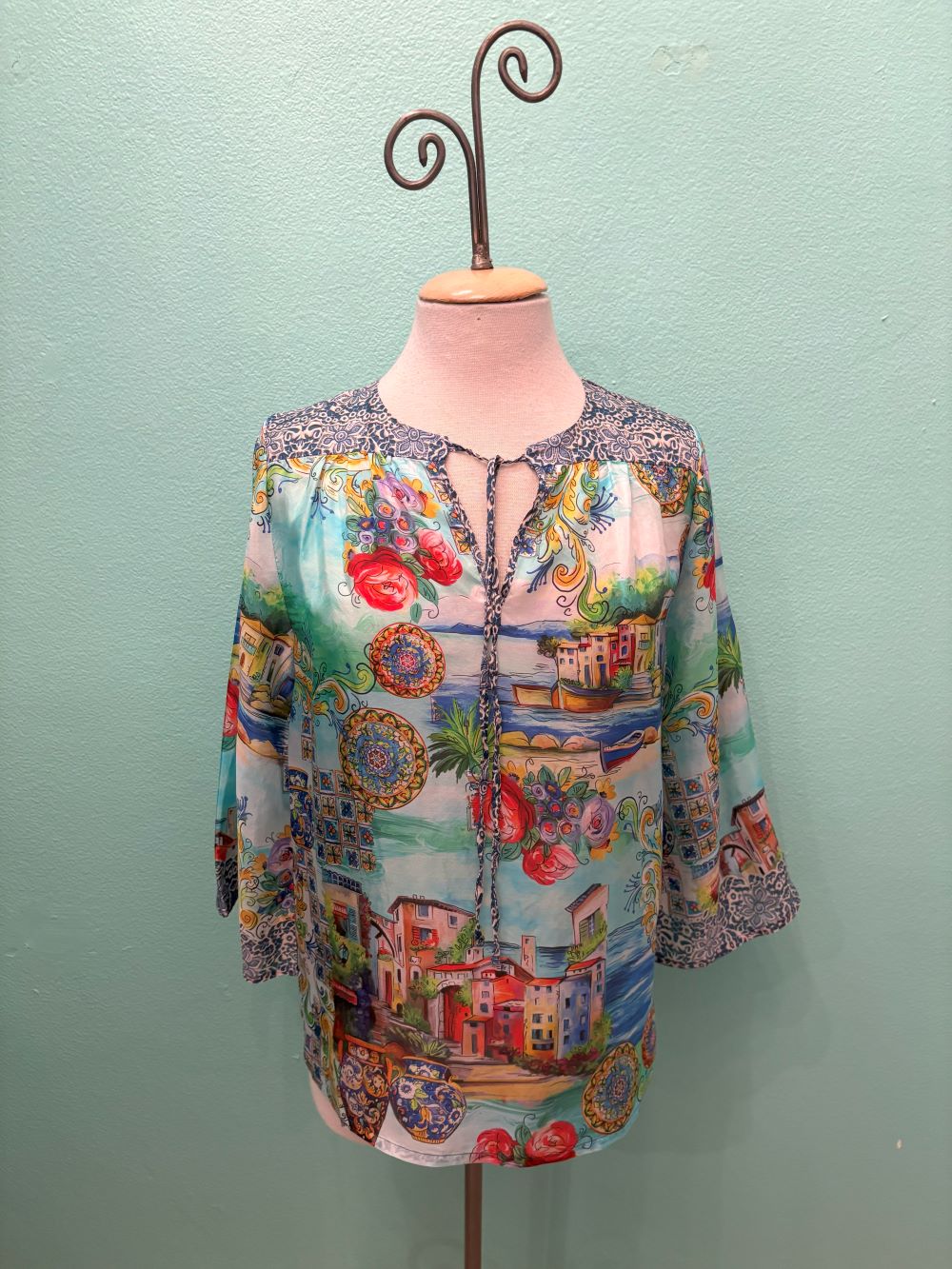 LEPIN FLOWY BLOUSE-CHRISTY-JOHNNY WAS