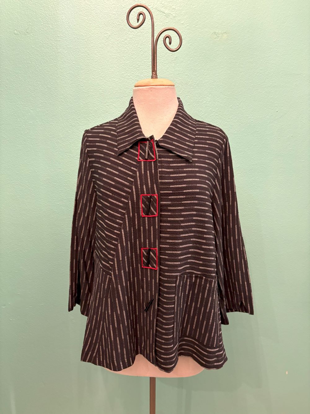 BLACK/SILVER CROP JACKET-MOONLIGHT