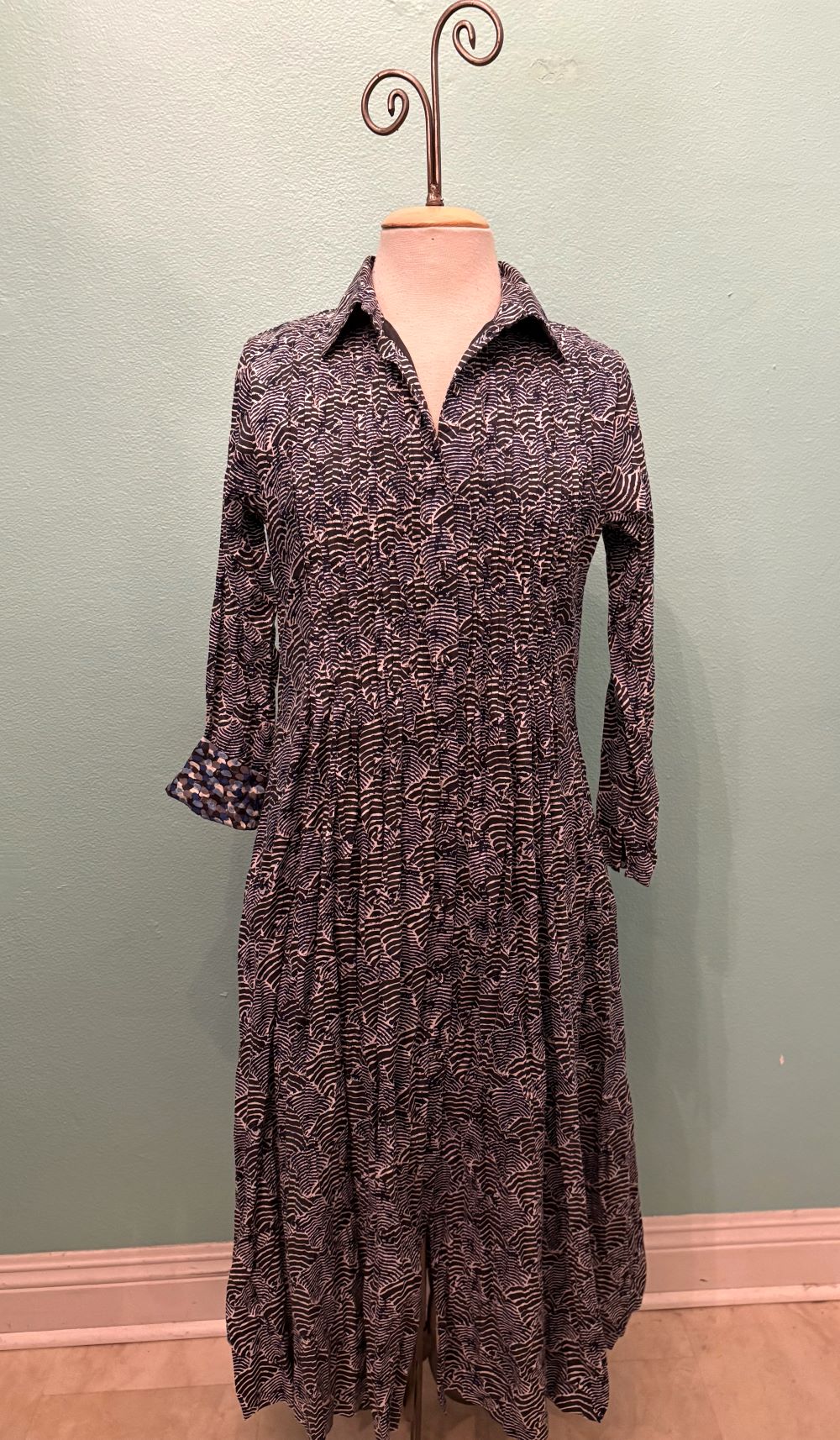 JOT DRESS-NAVY PRINT-DRESS ADDICT