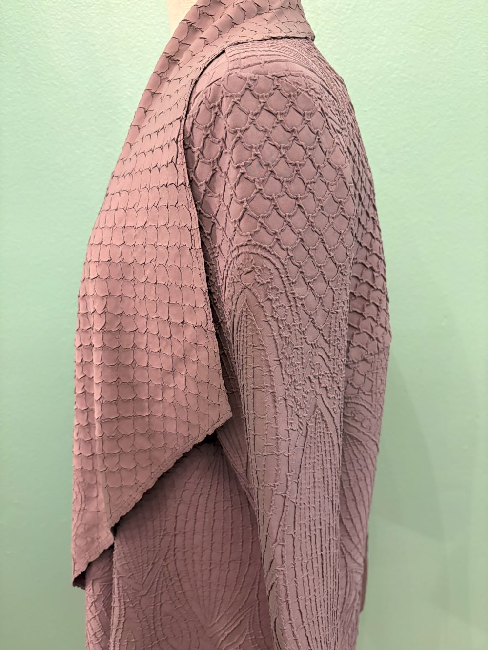 CRINKLE SHAWL COLLAR DUSTER-VANITE COUTURE