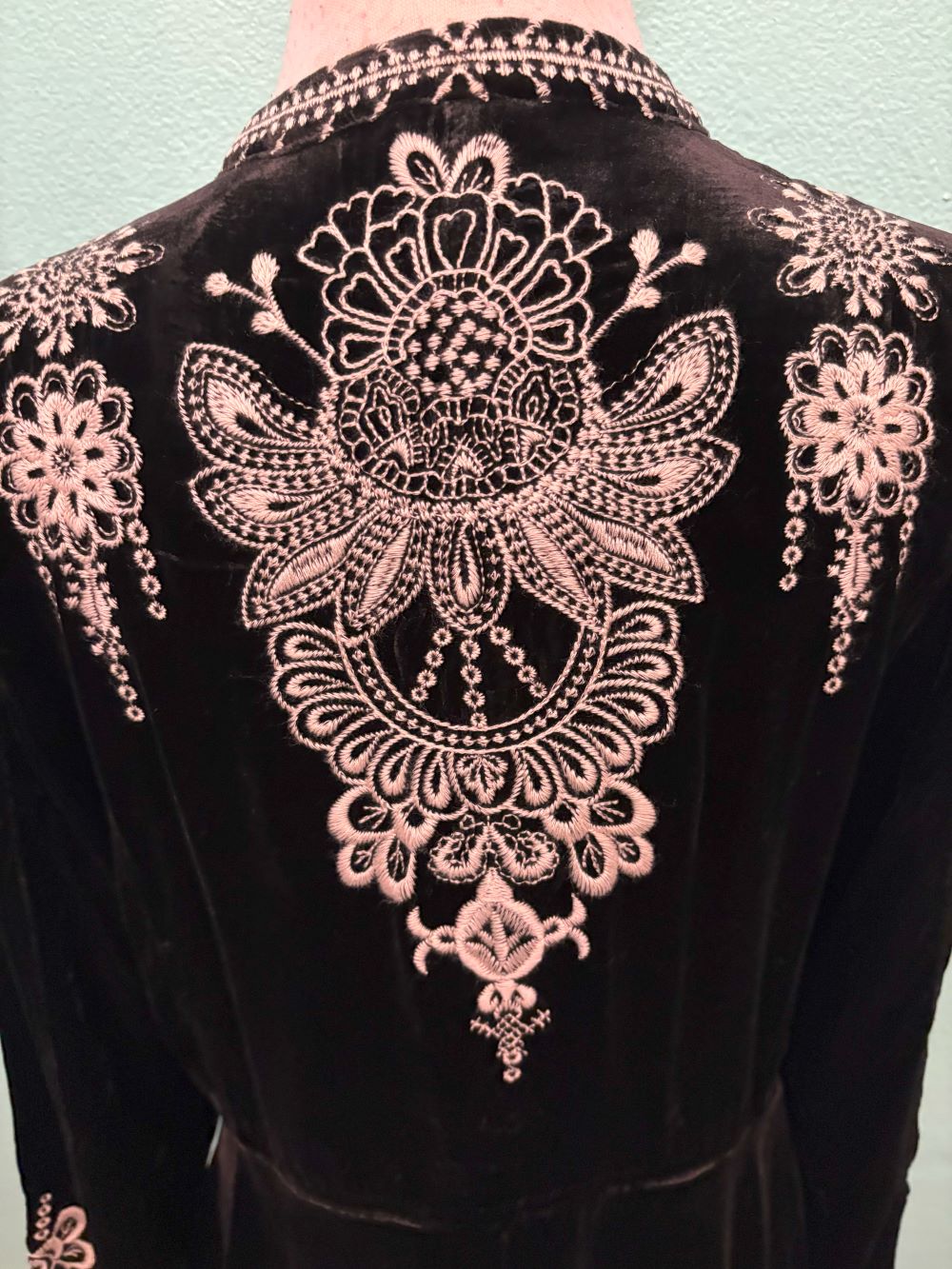 VELVET PEPLUM JACKET-MARIK-JOHNNY WAS