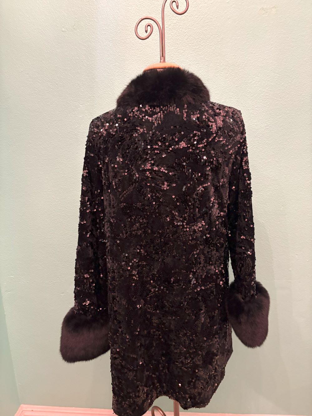 VELVET AND SEQUIN MID LENGTH COAT-ARIS A