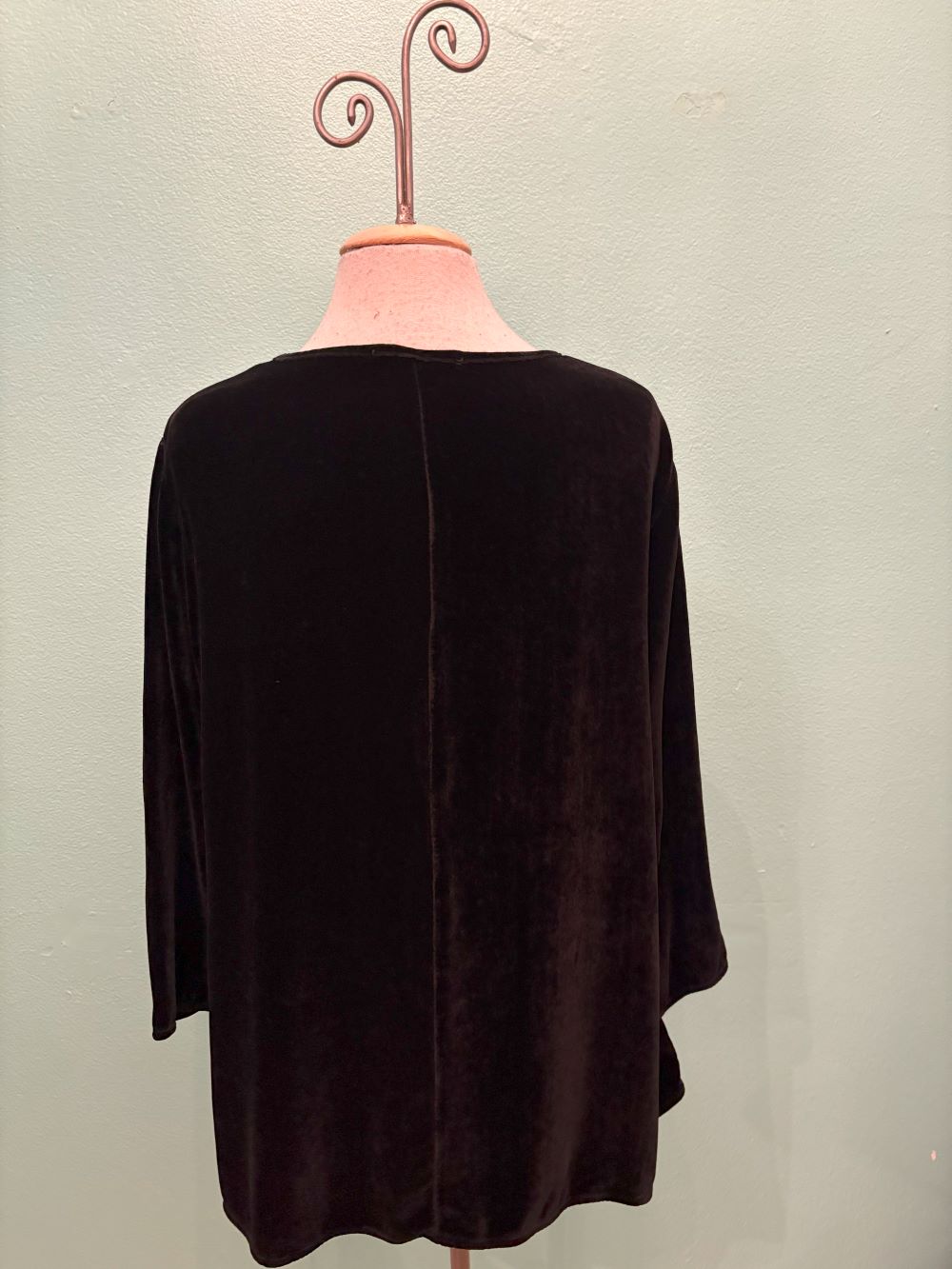 VELVET 3/4 SLEEVE A-LINE TOP-BLACK-CUT LOOSE