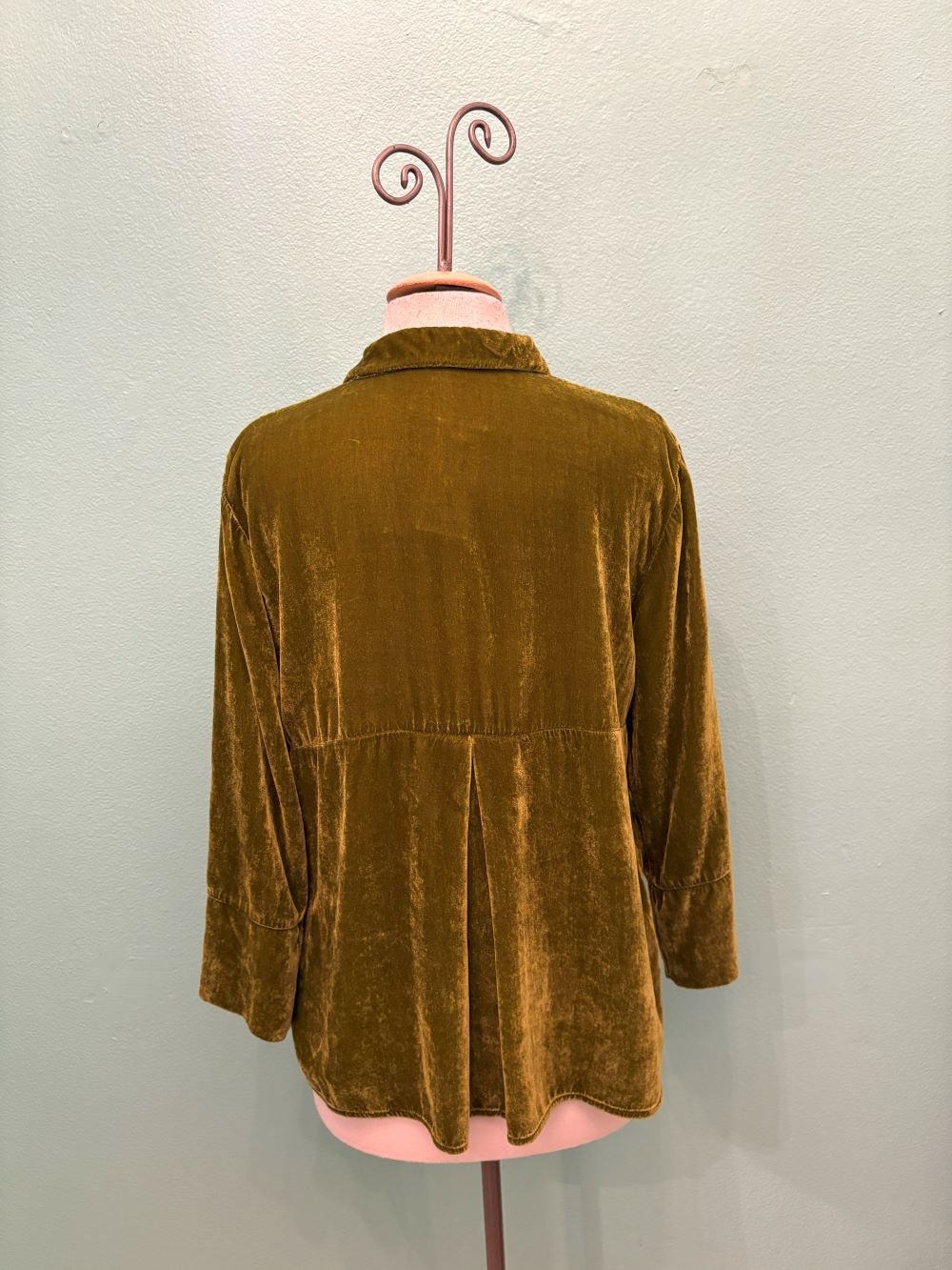 VELVET CROP EASY SHIRT-FROG-CUT LOOSE