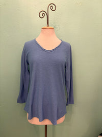 3/4 SLEEVE V-NECK TOPTEE-FORGET-ME-NOT-CUT LOOSE