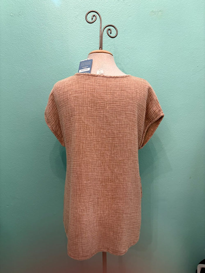 GAUZE SCOOP NECK W/POCKET-OAT-COTTON LANI