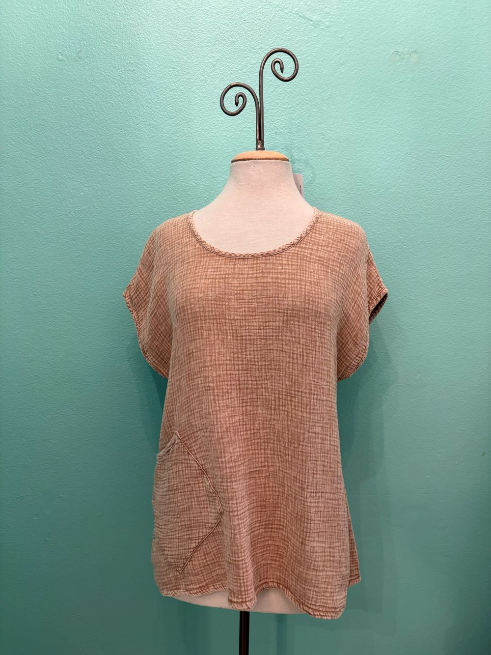 GAUZE SCOOP NECK W/POCKET-OAT-COTTON LANI